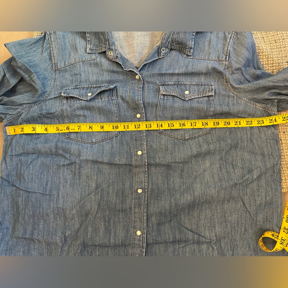 Denim Button-Up Long-Sleeved Shirt, Old Navy, Snap buttons, Size XL - Picture 5 of 5